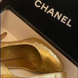 CHANEL 2012 Sequin CC Pumps